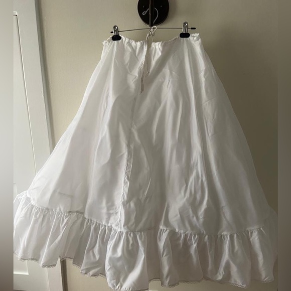 Bridal dress crinoline - Picture 1 of 6